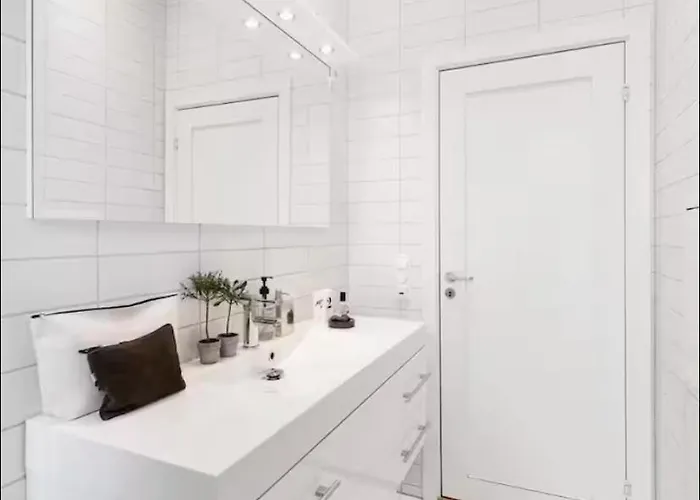 Апартаменты Spacious, Modern In Part Of Town *