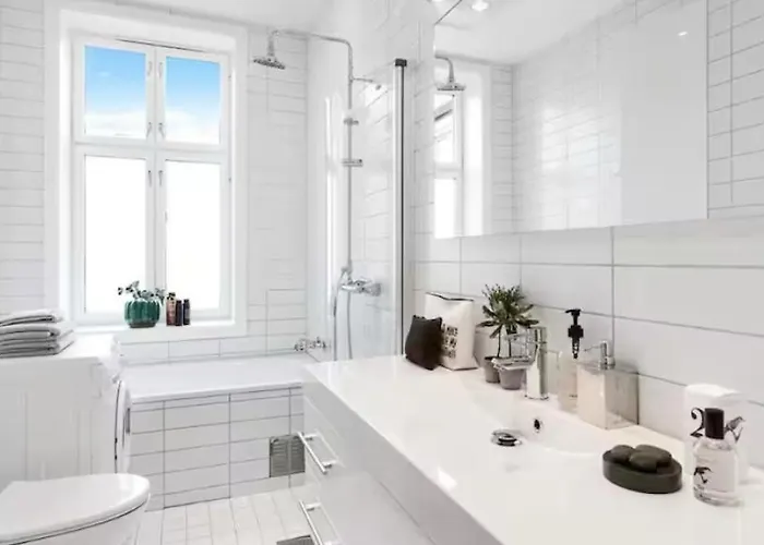 Spacious, Modern In Part Of Town Апартаменты Осло